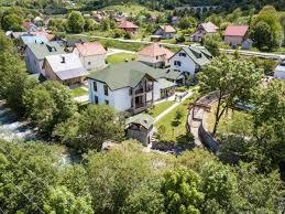 Rooms and Apartments Mirovic