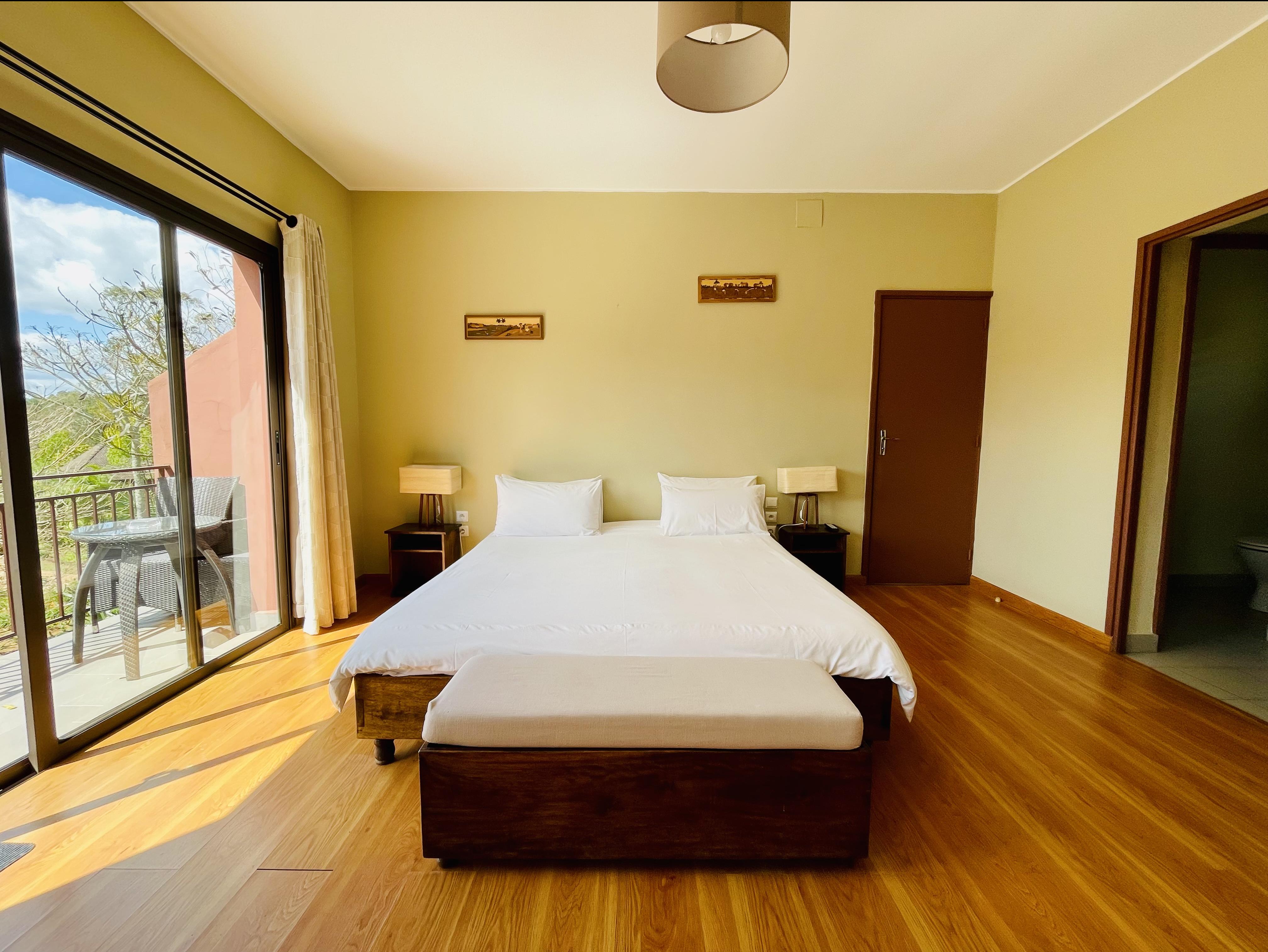Mantasoa Lodge