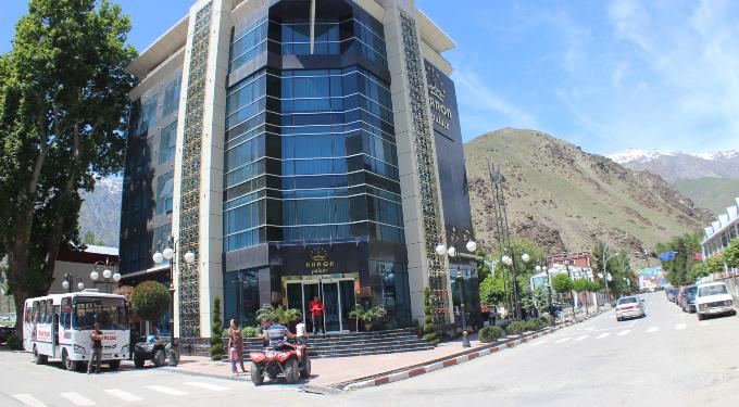 Karon Palace Hotel