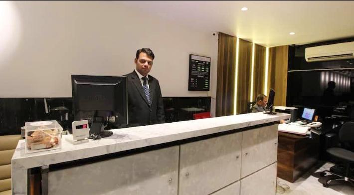 Hotel Diplomat